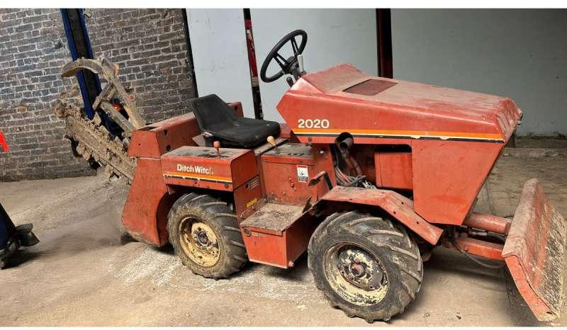 DITCH WITCH 2020K - Grabenbagger/ Grabenfräse: das Bild 2 DITCH WITCH 2020K - Grabenbagger/ Grabenfräse: das Bild 2
