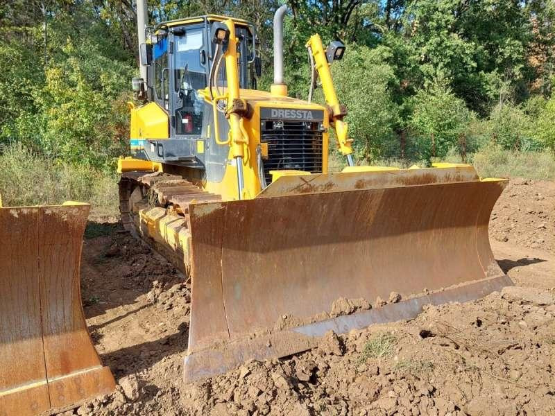 Dressta TD-15M SERIES2 - Bulldozer: das Bild 2 Dressta TD-15M SERIES2 - Bulldozer: das Bild 2