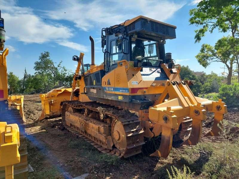 Dressta TD-15M SERIES2 - Bulldozer: das Bild 4 Dressta TD-15M SERIES2 - Bulldozer: das Bild 4