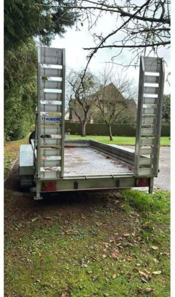 HUBIERE 2 ESSIEUX - PKW Anhänger: das Bild 4 HUBIERE 2 ESSIEUX - PKW Anhänger: das Bild 4