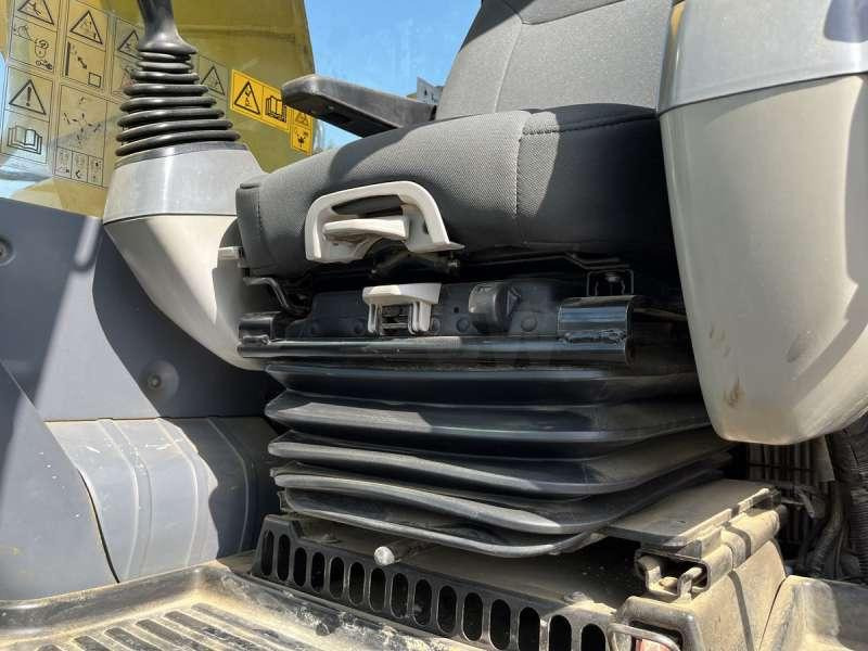Umschlagbagger Komatsu PC240LC-10: das Bild 48