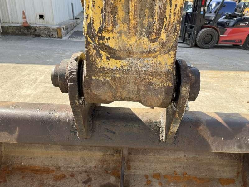 Umschlagbagger Komatsu PC240LC-10: das Bild 10