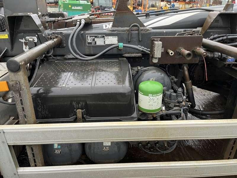 Abrollkipper Mercedes ACTROS 2544: das Bild 31