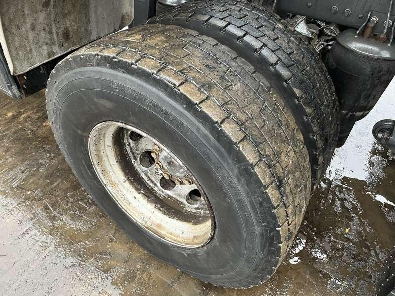 Abrollkipper Mercedes ACTROS 2544: das Bild 16