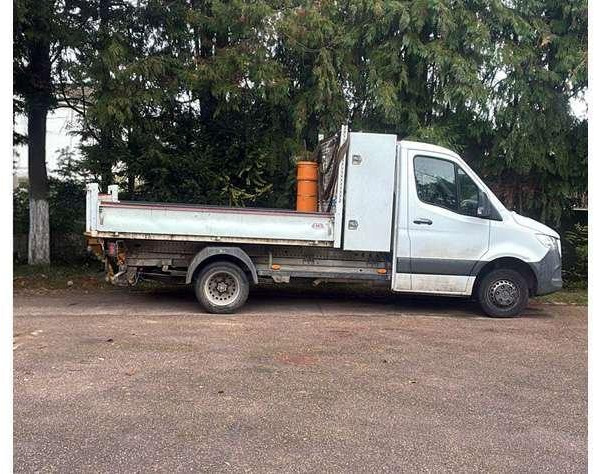 Mercedes Sprinter - Kipper: das Bild 2 Mercedes Sprinter - Kipper: das Bild 2