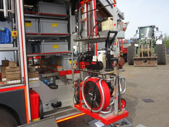 MAN TGM 15-250 FOAM TANK WATERTANK JOHNSTAD PUMP,AIRCO - Feuerwehrfahrzeug: das Bild 3 MAN TGM 15-250 FOAM TANK WATERTANK JOHNSTAD PUMP,AIRCO - Feuerwehrfahrzeug: das Bild 3