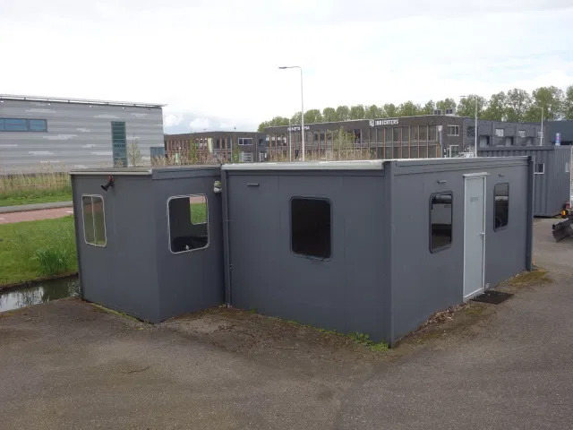 Portakabin 2x KANTOOR/OFFICE 100M3 - Werkstattgerät: das Bild 1 Portakabin 2x KANTOOR/OFFICE 100M3 - Werkstattgerät: das Bild 1