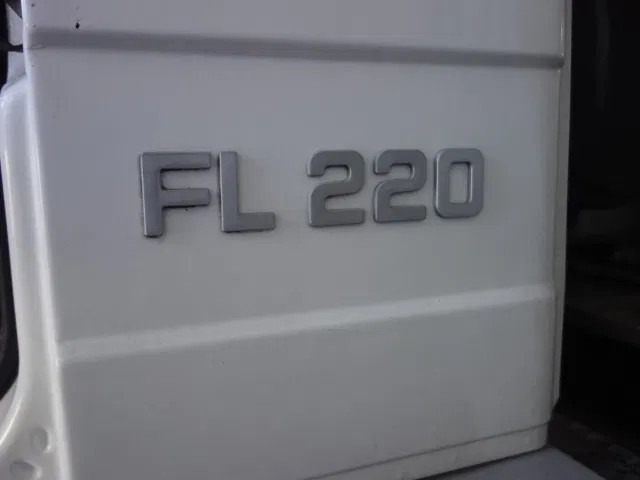 Volvo FL 240 220PK 12000 LITER STEELSPRINGS - Tankwagen: das Bild 5 Volvo FL 240 220PK 12000 LITER STEELSPRINGS - Tankwagen: das Bild 5