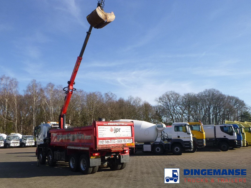 Autokran Hino FY1EUKA 8x4 tipper RHD + Palfinger E120L + grapple: das Bild 12