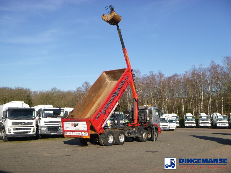 Autokran Hino FY1EUKA 8x4 tipper RHD + Palfinger E120L + grapple: das Bild 14