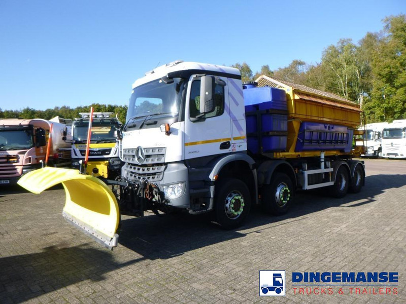 Mercedes-Benz Arocs 3240 8x4 RHD Schmidt snow plough / gritter - Schneeräumfahrzeug: das Bild 1 Mercedes-Benz Arocs 3240 8x4 RHD Schmidt snow plough / gritter - Schneeräumfahrzeug: das Bild 1
