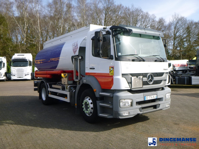 Mercedes-Benz Axor 1823 4x2 fuel tank 14.2 m3 / 4 comp - Tankwagen: das Bild 2 Mercedes-Benz Axor 1823 4x2 fuel tank 14.2 m3 / 4 comp - Tankwagen: das Bild 2