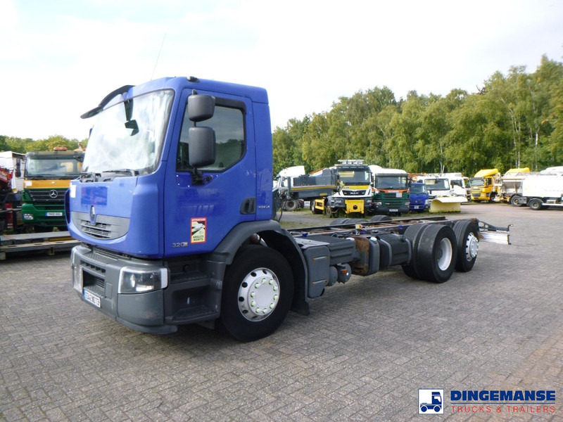Renault Premium 320 dxi 6x2 chassis ADR - Tankwagen: das Bild 1 Renault Premium 320 dxi 6x2 chassis ADR - Tankwagen: das Bild 1