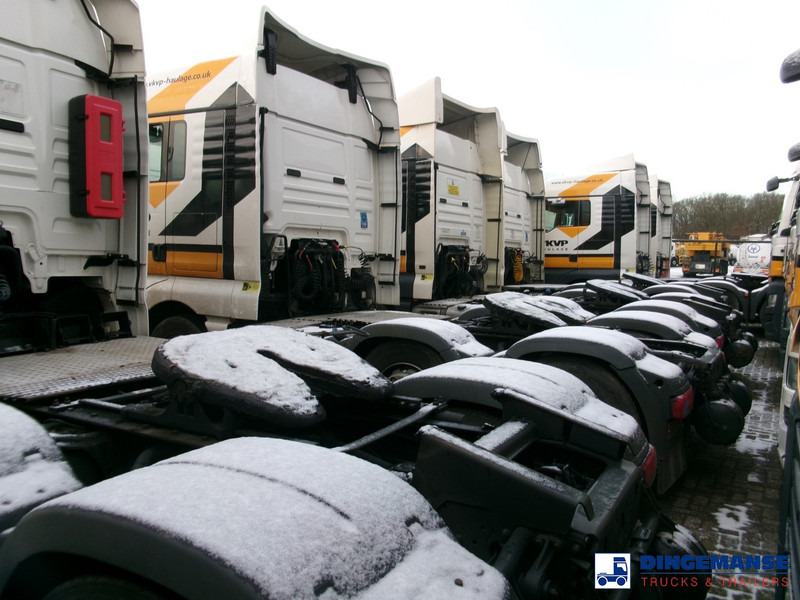 Sattelzugmaschine MAN TGX 26.460 6X2 RHD Euro 6: das Bild 10