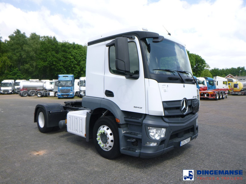 Mercedes-Benz Actros 1843 4x2 Euro 6 - Sattelzugmaschine: das Bild 2 Mercedes-Benz Actros 1843 4x2 Euro 6 - Sattelzugmaschine: das Bild 2