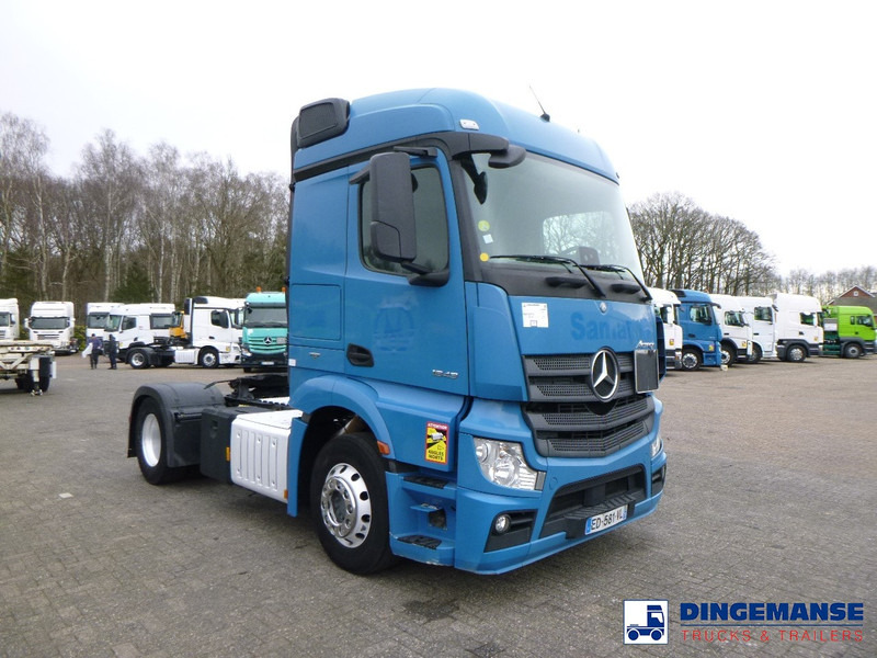 Mercedes-Benz Actros 1843 4x2 Euro 6 + PTO + ADR - Sattelzugmaschine: das Bild 2 Mercedes-Benz Actros 1843 4x2 Euro 6 + PTO + ADR - Sattelzugmaschine: das Bild 2