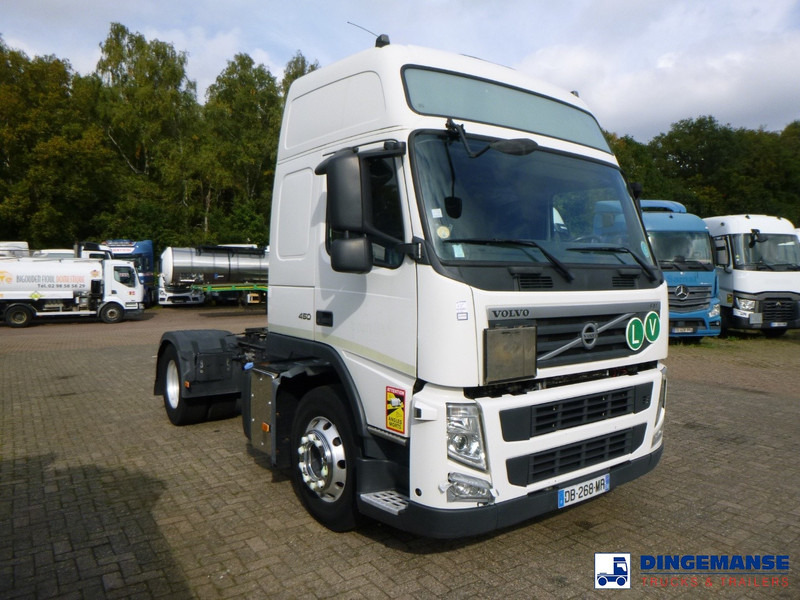 Volvo FM 450 4x2 Euro 5 ADR + Retarder - Sattelzugmaschine: das Bild 2 Volvo FM 450 4x2 Euro 5 ADR + Retarder - Sattelzugmaschine: das Bild 2