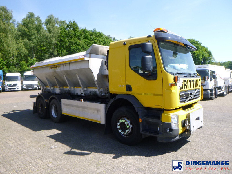 Volvo FH 340 6x4 RHD Romaquip gritter / salt spreader - Schneeräumfahrzeug: das Bild 2 Volvo FH 340 6x4 RHD Romaquip gritter / salt spreader - Schneeräumfahrzeug: das Bild 2