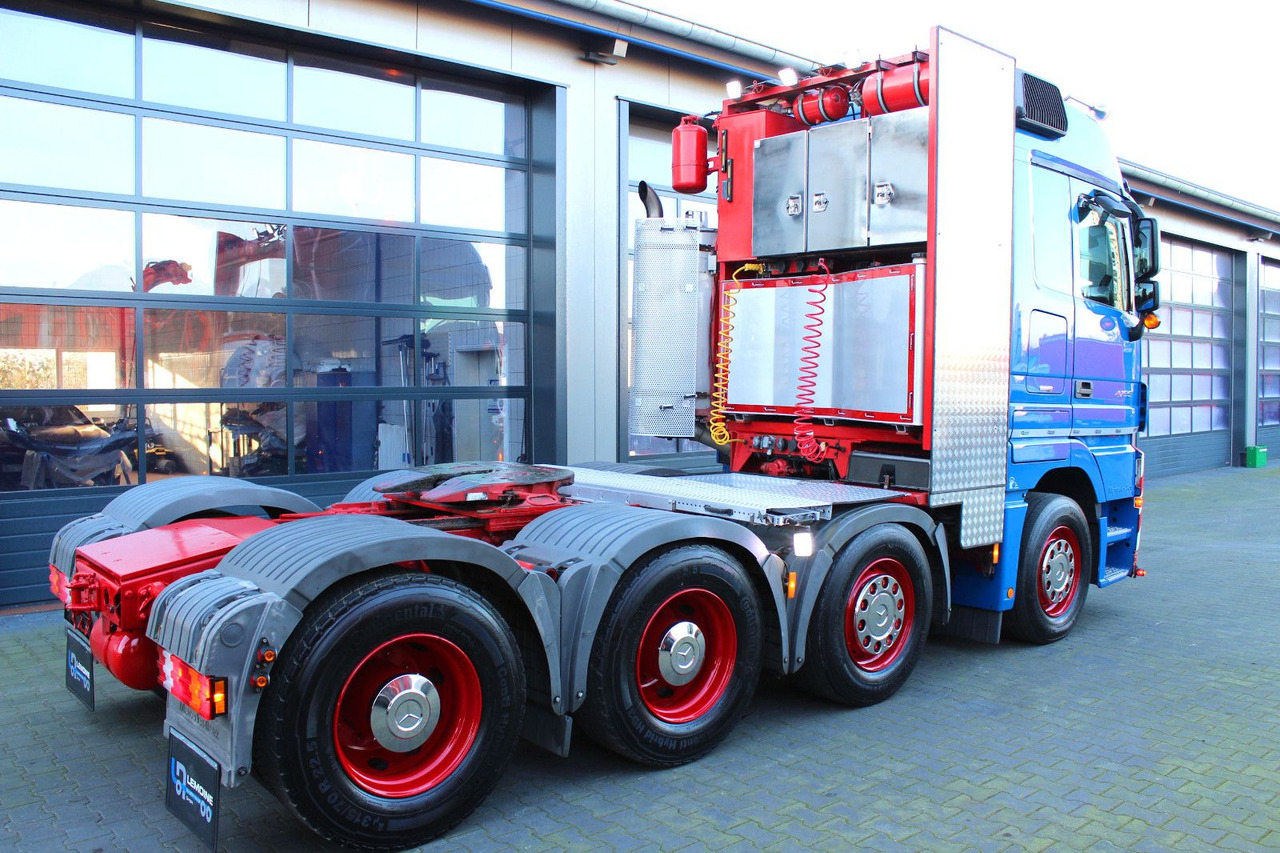 Mercedes-Benz Actros 4155 V8 SLT 8x4 MP3 TITAN 120 tonnen - Sattelzugmaschine: das Bild 3 Mercedes-Benz Actros 4155 V8 SLT 8x4 MP3 TITAN 120 tonnen - Sattelzugmaschine: das Bild 3