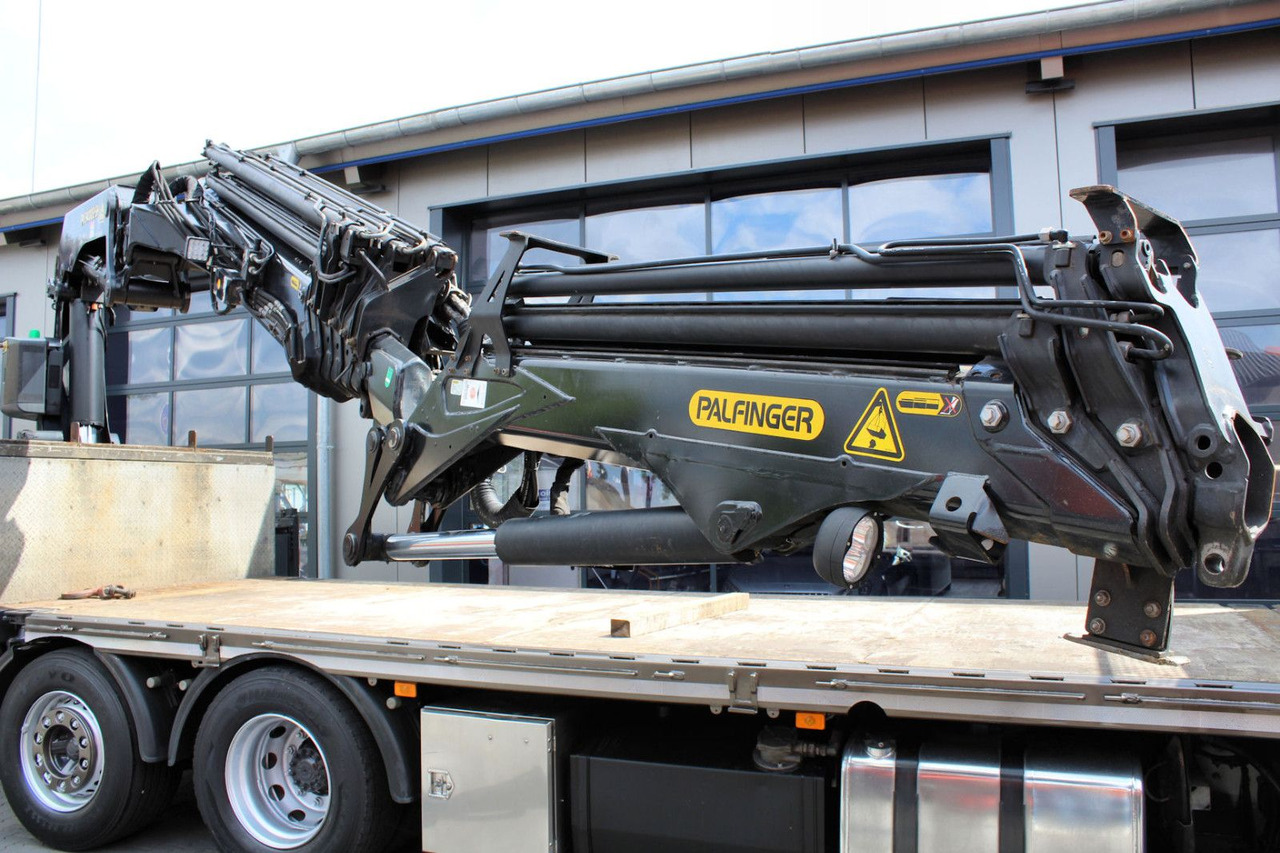 Pritsche LKW, Autokran Volvo FM 420 6x2 Container-Pritsche+Kran PK 34.002+JIB: das Bild 8