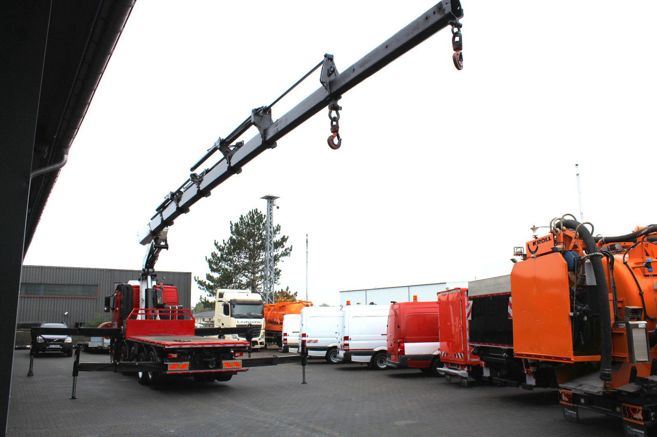 Volvo FM 480 8x2 Pritsche + FASSI F800XP Kran 6x - Pritsche LKW, Autokran: das Bild 4 Volvo FM 480 8x2 Pritsche + FASSI F800XP Kran 6x - Pritsche LKW, Autokran: das Bild 4