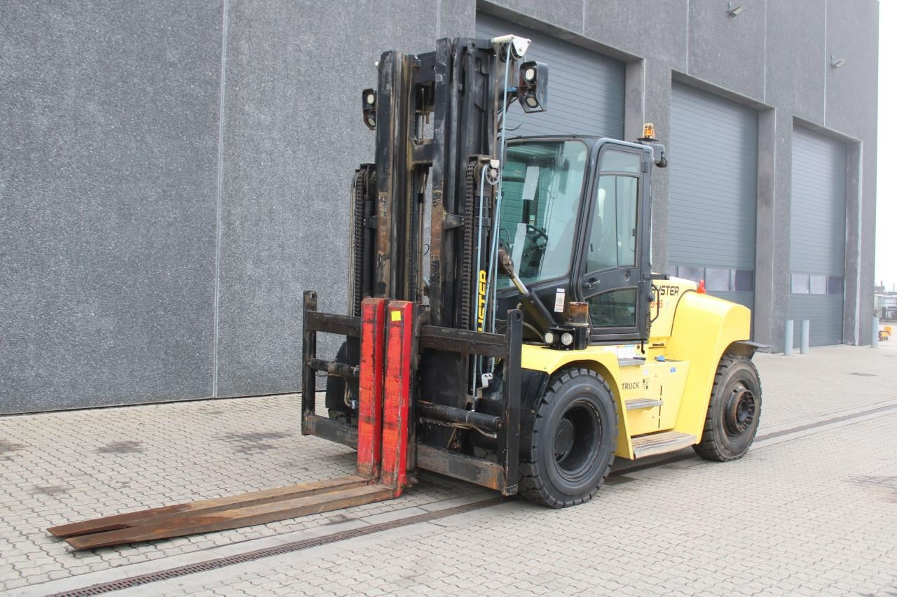 Hyster H9.00XM-6 - Dieselstapler: das Bild 2 Hyster H9.00XM-6 - Dieselstapler: das Bild 2