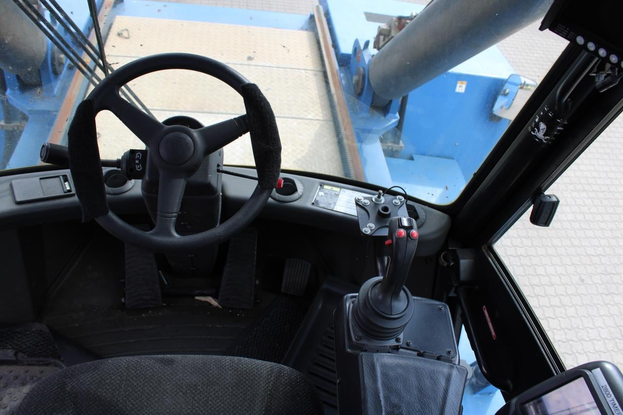 Hyster RS46-41L CH - Reach stacker: das Bild 4 Hyster RS46-41L CH - Reach stacker: das Bild 4