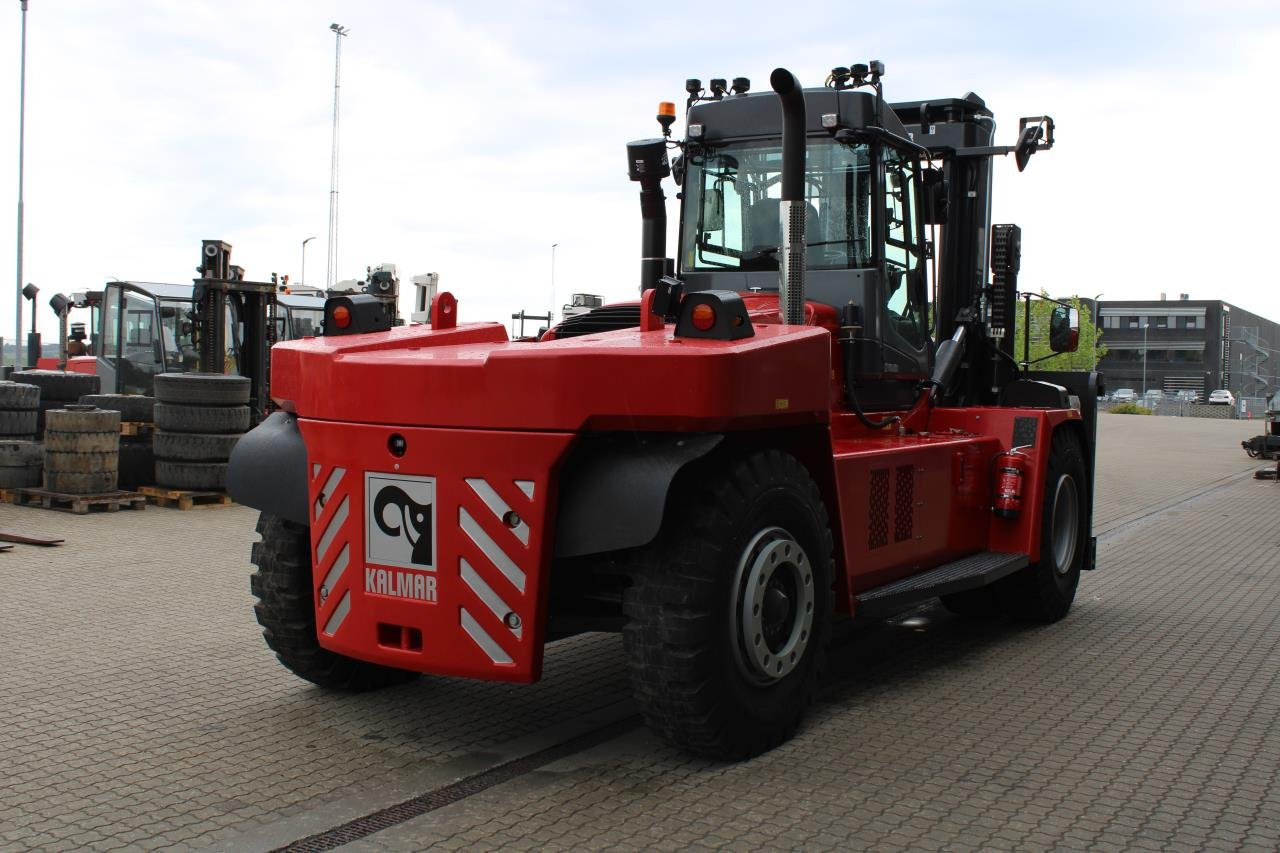 Kalmar DCG250-12 - Dieselstapler: das Bild 3 Kalmar DCG250-12 - Dieselstapler: das Bild 3