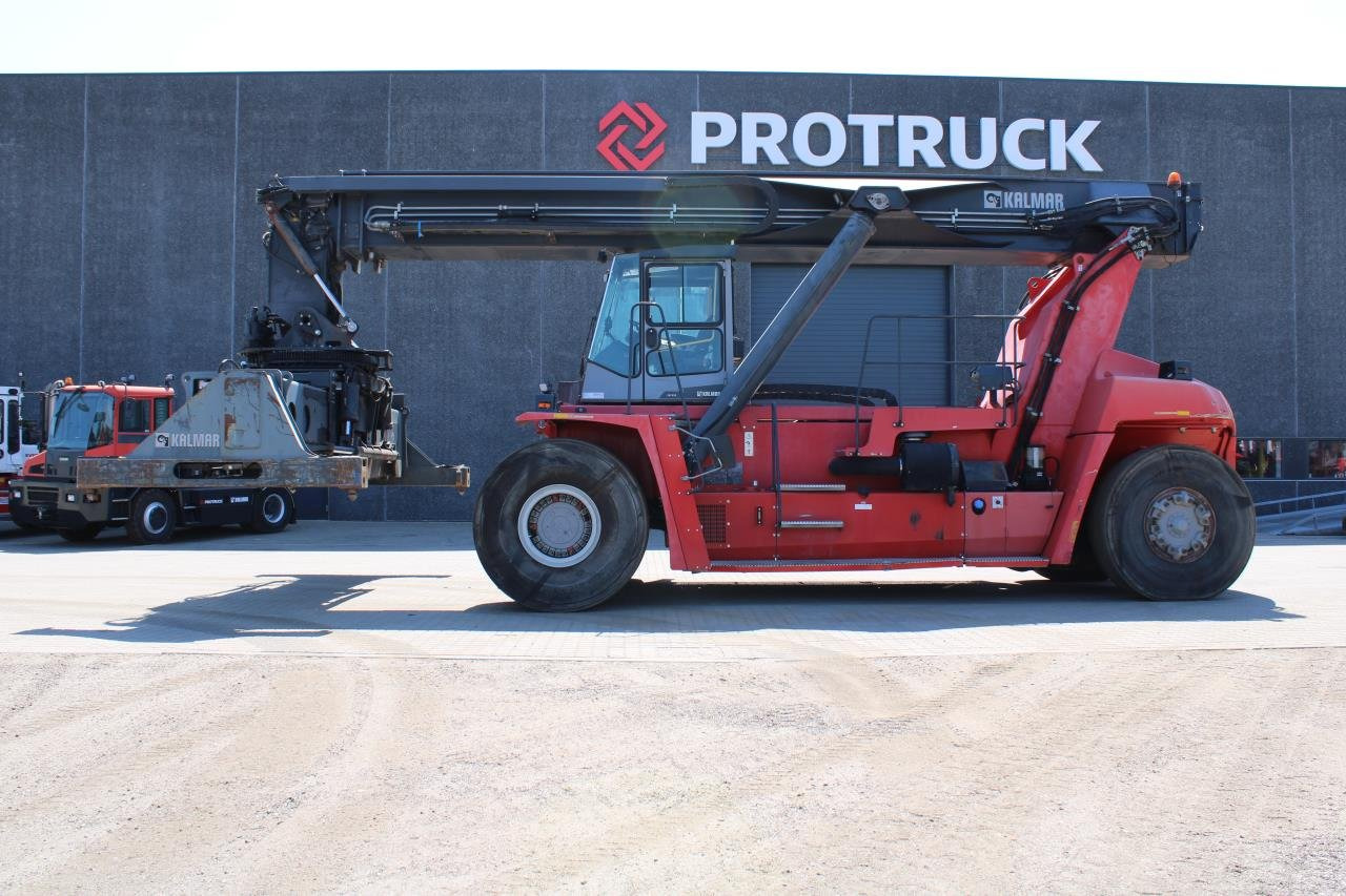 Kalmar DRF450-60S5 - Reach stacker: das Bild 1 Kalmar DRF450-60S5 - Reach stacker: das Bild 1