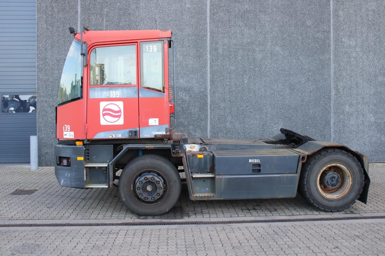 Kalmar TT618I - Terminaltraktor: das Bild 1 Kalmar TT618I - Terminaltraktor: das Bild 1