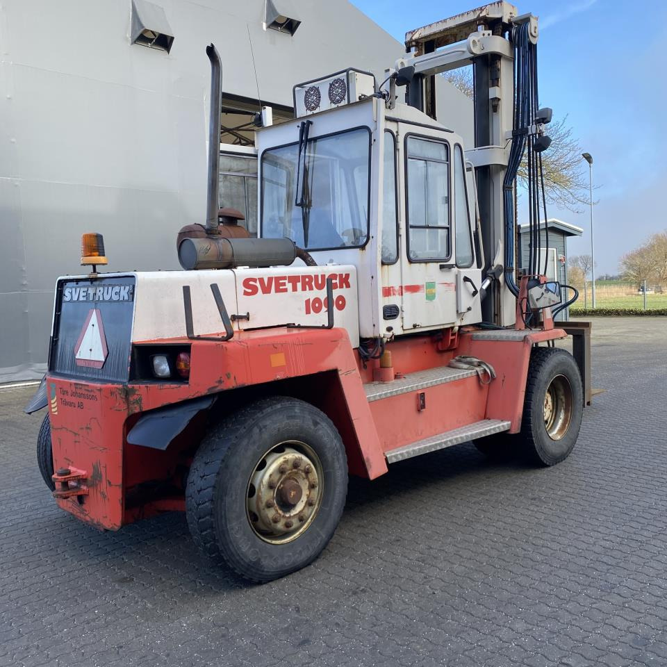 SveTruck 10-900 - Dieselstapler: das Bild 4 SveTruck 10-900 - Dieselstapler: das Bild 4