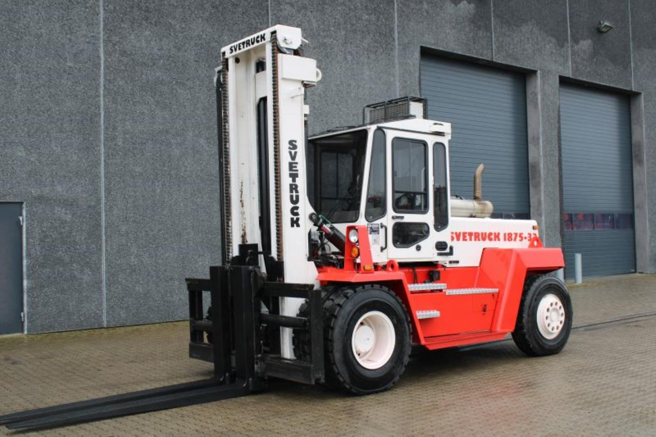 SveTruck 1875-33 - Dieselstapler: das Bild 2 SveTruck 1875-33 - Dieselstapler: das Bild 2