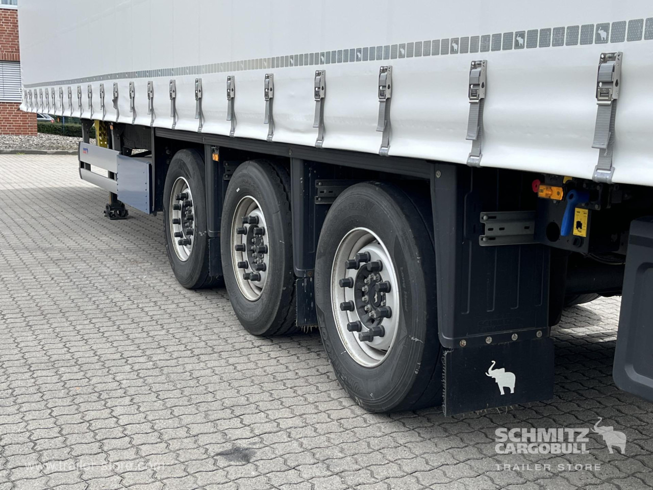 SCHMITZ Auflieger Curtainsider Standard - Planenauflieger: das Bild 5 SCHMITZ Auflieger Curtainsider Standard - Planenauflieger: das Bild 5