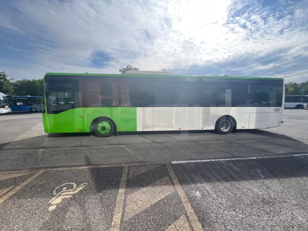 N.1 IVECO CROSSWAY LE – Anno 2014 - Überlandbus: das Bild 1 N.1 IVECO CROSSWAY LE – Anno 2014 - Überlandbus: das Bild 1