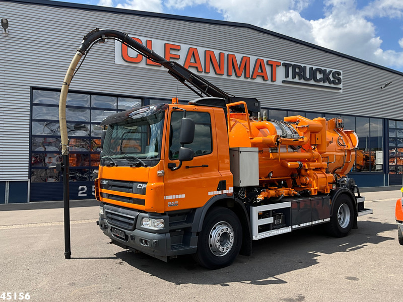 DAF FA 75 CF 250 Ravo 8m³ kolkenzuiger Just 112.216 km! - Saug-/ Spülfahrzeug: das Bild 1 DAF FA 75 CF 250 Ravo 8m³ kolkenzuiger Just 112.216 km! - Saug-/ Spülfahrzeug: das Bild 1