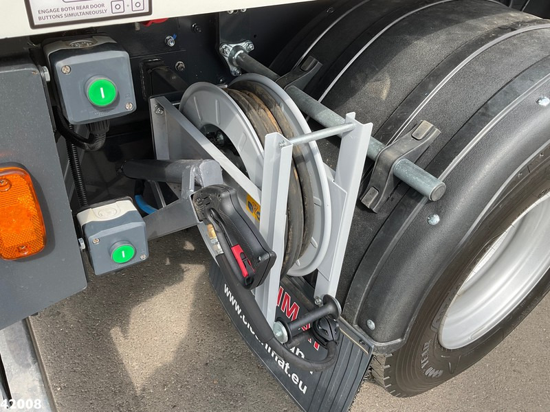 Kehrmaschine DAF FA LF 230 Johnston VT 650: das Bild 8