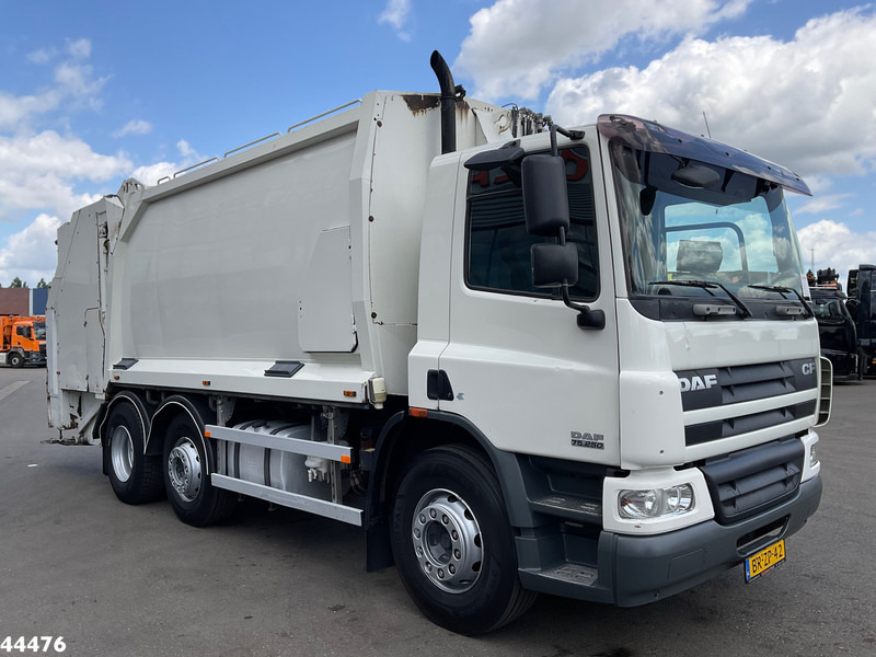 DAF FAG 75 CF 250 Euro 3 Geesink 20m³ - Müllwagen: das Bild 3 DAF FAG 75 CF 250 Euro 3 Geesink 20m³ - Müllwagen: das Bild 3