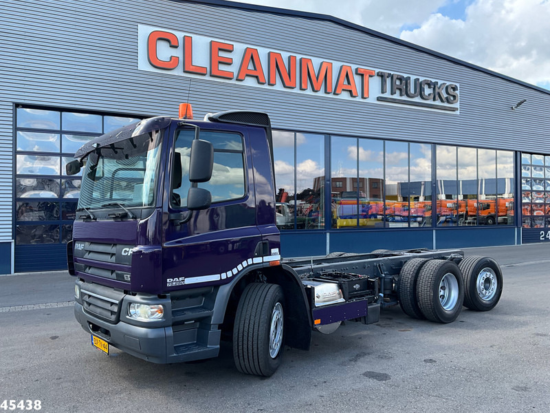 DAF FAN 75 CF 250 Chassis cabine with PTO Just 143.864 km! - Fahrgestell LKW: das Bild 2 DAF FAN 75 CF 250 Chassis cabine with PTO Just 143.864 km! - Fahrgestell LKW: das Bild 2
