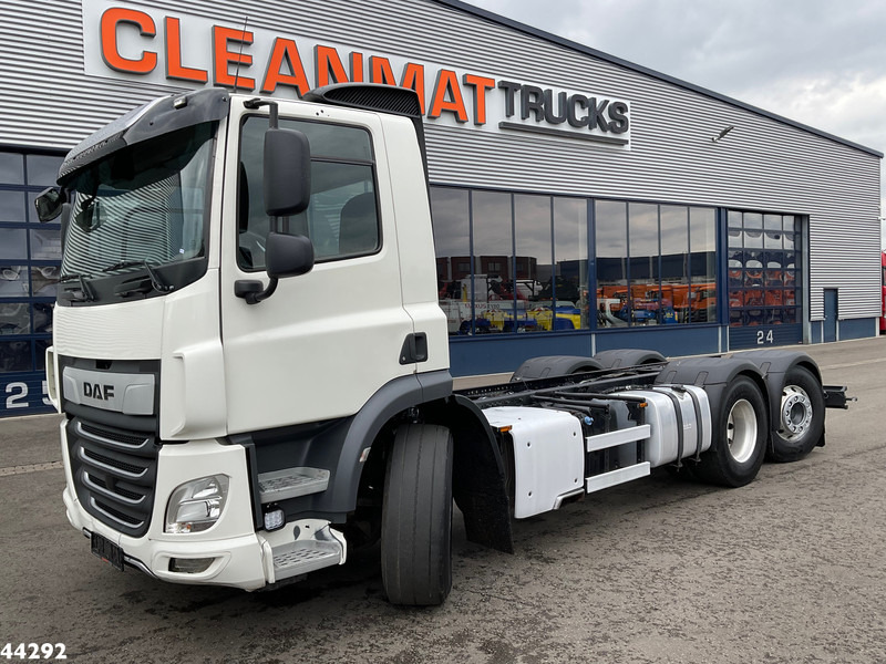 DAF FAN CF 450 Euro 6 Chassis Cabine - Fahrgestell LKW: das Bild 1 DAF FAN CF 450 Euro 6 Chassis Cabine - Fahrgestell LKW: das Bild 1