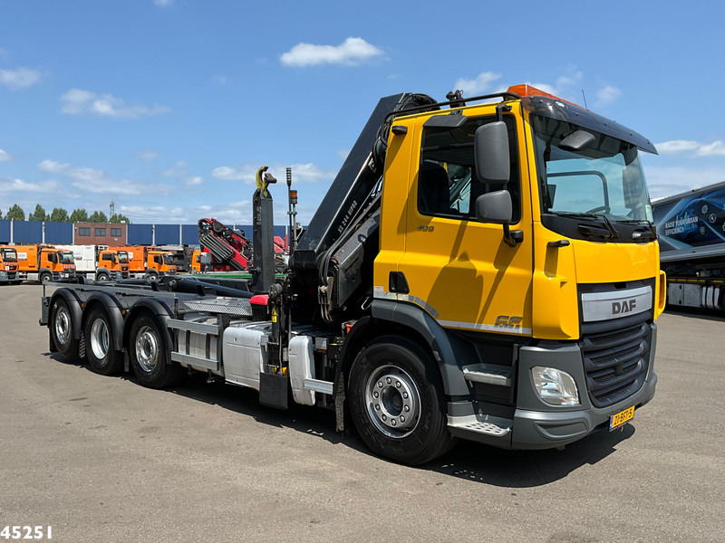 DAF FAQ СF 400 8x2 Euro 6 Hiab 24 Tonmeter laadkraan Just 147.273 km! - Abrollkipper, Autokran: das Bild 3 DAF FAQ СF 400 8x2 Euro 6 Hiab 24 Tonmeter laadkraan Just 147.273 km! - Abrollkipper, Autokran: das Bild 3