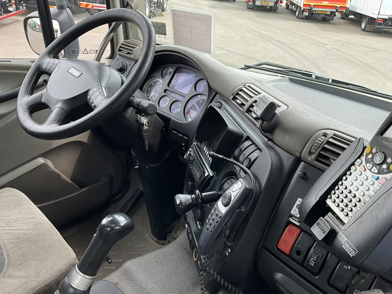 Leasing für Ginaf X 3232 S Euro 5 Manual Hiab 28 Tonmeter laadkraan Ginaf X 3232 S Euro 5 Manual Hiab 28 Tonmeter laadkraan: das Bild 16