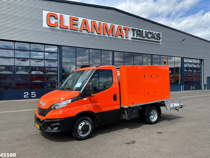 Iveco Daily 35C14 Euro 6 ROM Toilet servicewagen - Saug-/ Spülfahrzeug: das Bild 2 Iveco Daily 35C14 Euro 6 ROM Toilet servicewagen - Saug-/ Spülfahrzeug: das Bild 2