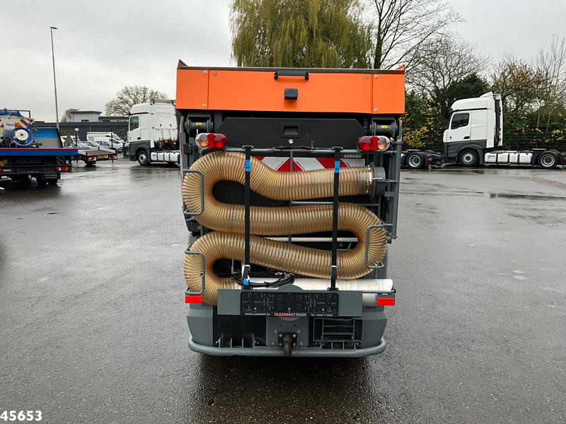 Kehrmaschine Kärcher MC 250 Just 16.579 km!: das Bild 6 Kehrmaschine Kärcher MC 250 Just 16.579 km!: das Bild 6