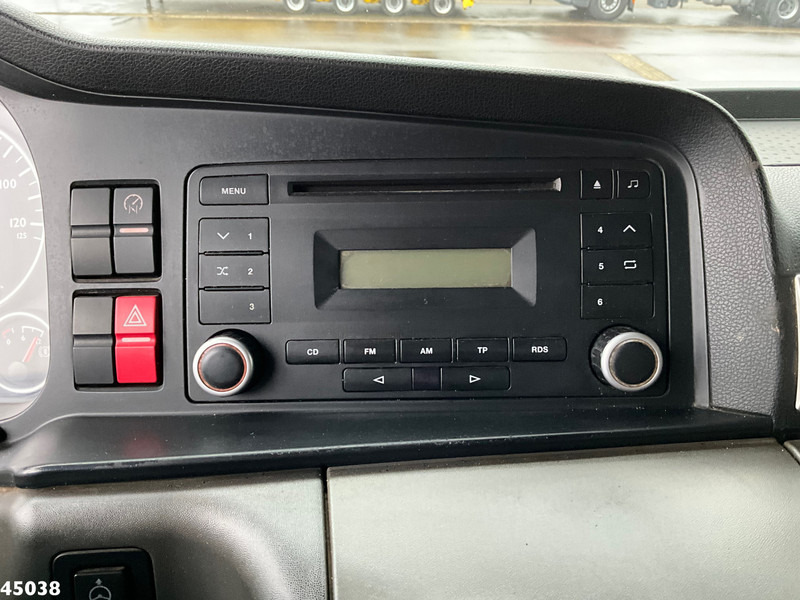 Abrollkipper, Autokran MAN TGS 35.400 8x4 Euro 6 HMF 16 Tonmeter Z-kraan: das Bild 14