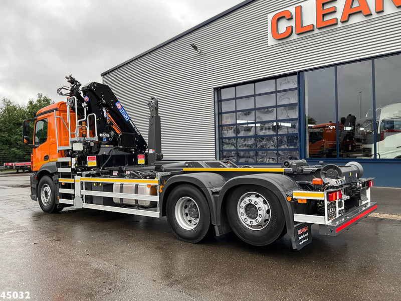 Mercedes-Benz ACTROS 2543 HMF 23 Tonmeter laadkraan - Abrollkipper: das Bild 2 Mercedes-Benz ACTROS 2543 HMF 23 Tonmeter laadkraan - Abrollkipper: das Bild 2