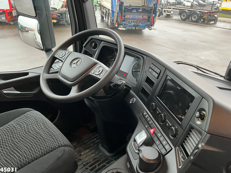 Innenraum Bild 2: Abrollkipper Mercedes-Benz Actros 2643 VDL 21 Ton haakarmsysteem