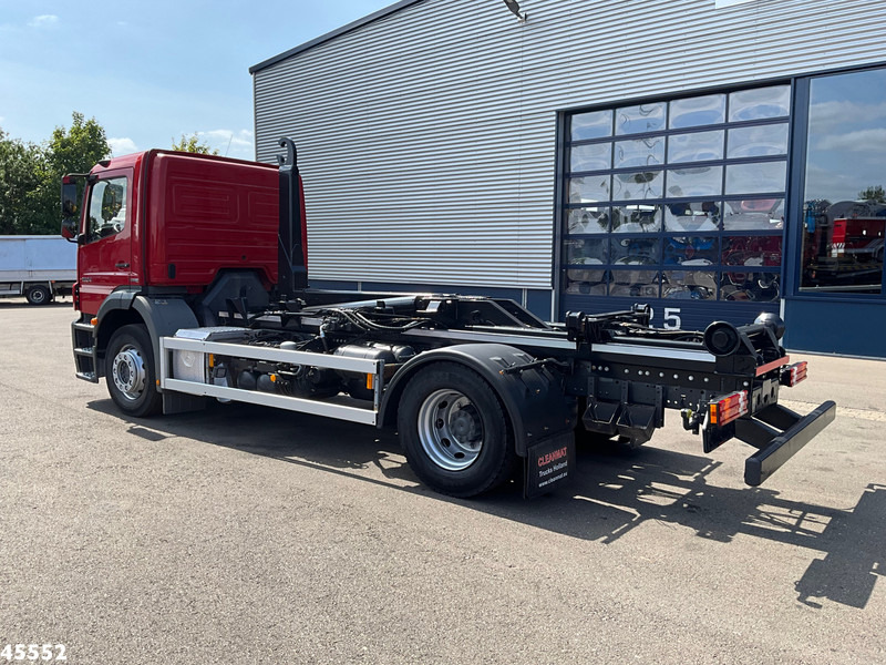 Mercedes-Benz Axor 1824 Euro 5 14 Ton haakarmsysteem - Abrollkipper: das Bild 3 Mercedes-Benz Axor 1824 Euro 5 14 Ton haakarmsysteem - Abrollkipper: das Bild 3