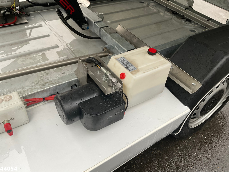 Müllwagen Peugeot E-Expert 100% elektrisch kippende zijlader: das Bild 14