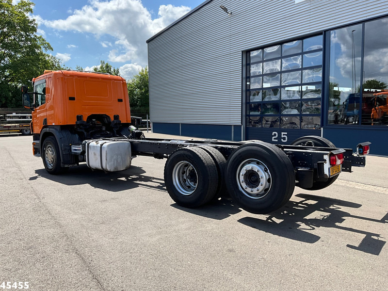 Scania P 280 6x2 Chassis Cabine with PTO Just 218.646 km! - Fahrgestell LKW: das Bild 2 Scania P 280 6x2 Chassis Cabine with PTO Just 218.646 km! - Fahrgestell LKW: das Bild 2