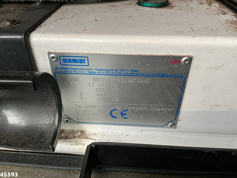 Kehrmaschine Schmidt Compact 400 Euro 6 with 3-rd brush: das Bild 17